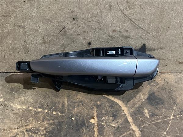 maneta trasera izquierda peugeot 308 2013 16