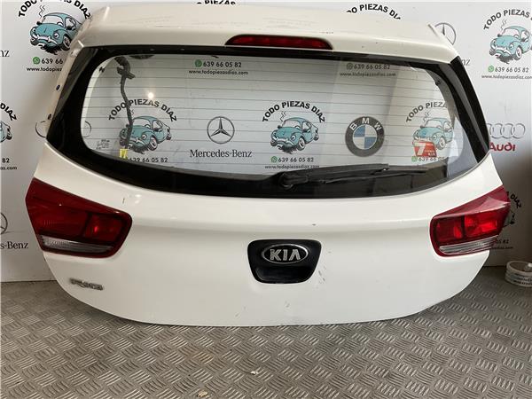 porton trasero kia rio yb 2016