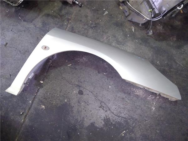 aleta delantera derecha peugeot 407 2004