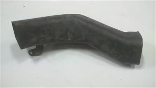 tobera superior central ventilacion salpicadero toyota land cruiser (_j7_) 2.4 td (lj70_, lj73_)