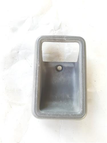 moldura marco puerta delantera izquierda nissan trade 100 (01.1996 >) 3.0 chasis cabina, largo [3,0 ltr.   78 kw turbodiesel]