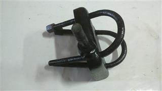 brida central ballesta trasera izquierda nissan pickup (d22)(02.1998 >) 98/2008