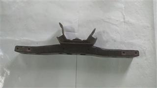 soporte trasero caja cambios toyota land cruiser (j9)(1996 >) 96/2002