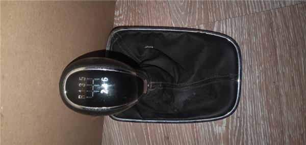 pomo palanca cambio opel insignia berlina 2008