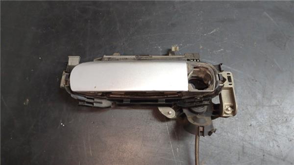 maneta exterior delantera izquierda audi a4 b