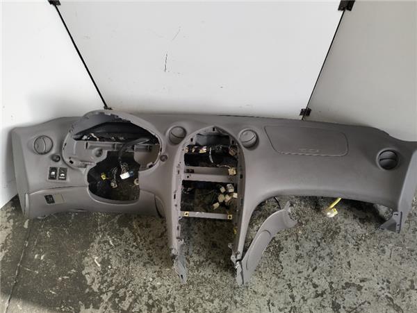 salpicadero toyota celica t23 1999 18 18 ltr