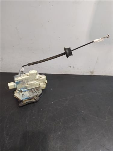 cerradura puerta trasera izquierda audi a4 be