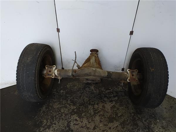 puente trasero nissan trade caja/chasis 3.0 d