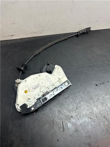cerradura puerta trasera izquierda volkswagen golf vi (5k1)(10.2008 >) 2.0 advance [2,0 ltr.   81 kw tdi]