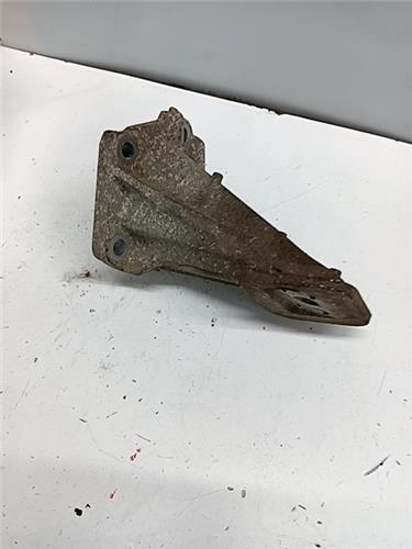 soporte delantero izquierdo motor land rover