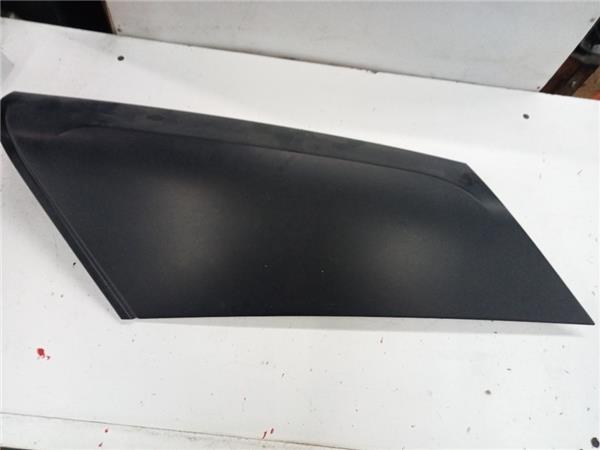 moldura aleta trasera derecha land rover rang