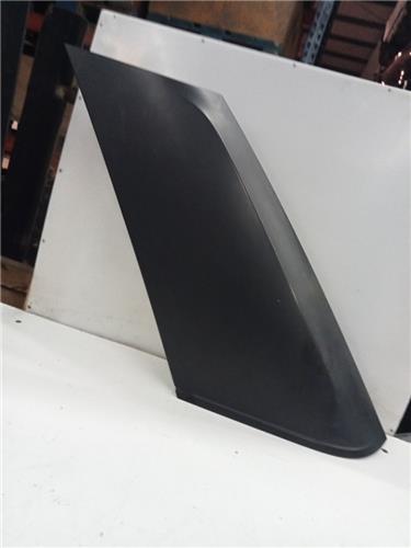 moldura aleta trasera izquierda land rover ra