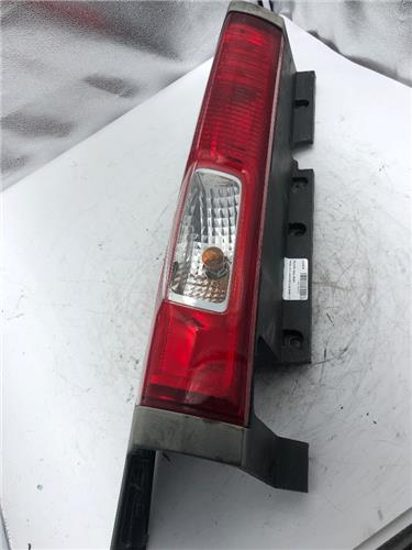 piloto trasero izquierdo nissan primastar x83