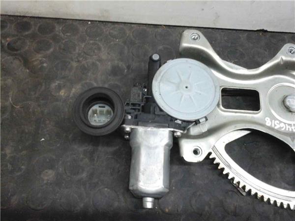 elevalunas electrico delantero izquierdo toyo