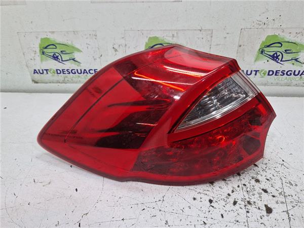 piloto trasero izquierdo kia ceed jd 2012 16