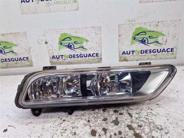 faro antiniebla derecho volkswagen passat berlina (362)(10.2010 >) 2.0 advance bluemotion [2,0 ltr.   103 kw tdi]