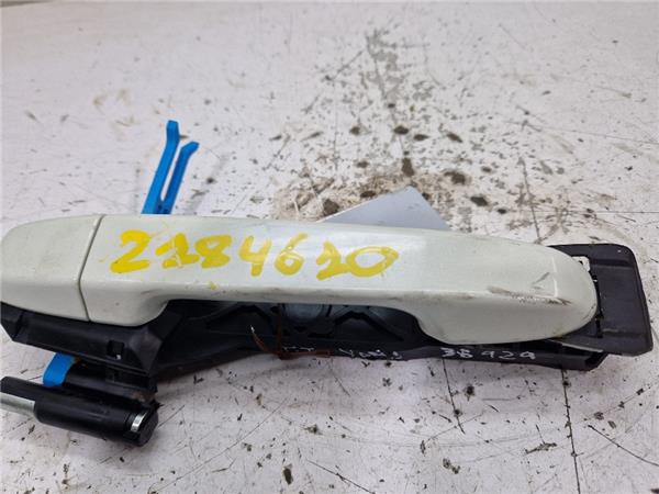 maneta exterior trasera izquierda toyota yari