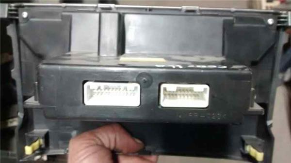 mandos climatizador toyota corolla verso 22 t