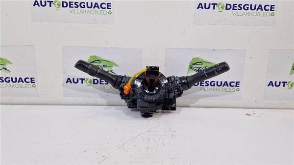 mando intermitencia toyota yaris p13 2014 13