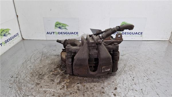 mangueta delantera izquierda peugeot 3008 052