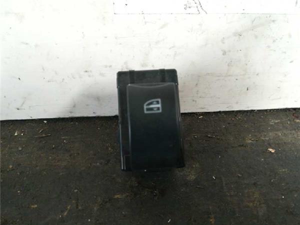 botonera puerta trasera izquierda renault kol