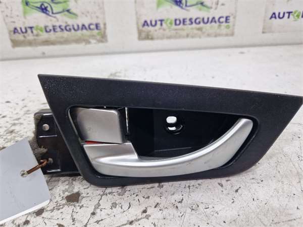 hr1aj311260001 manilla interior puerta traser