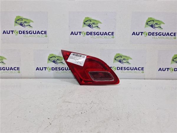 piloto porton trasero izquierdo opel astra j