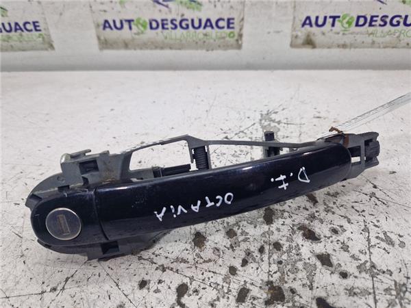 maneta exterior delantera izquierda skoda oct