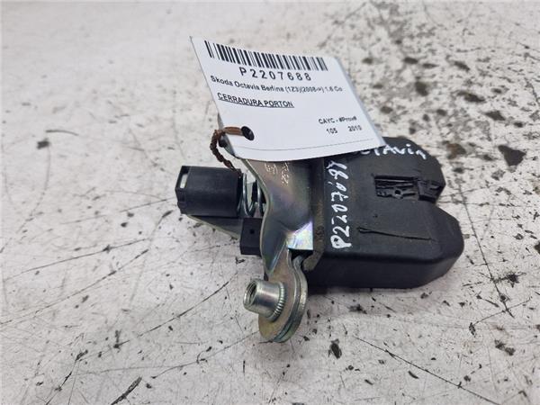 cerradura porton skoda octavia berlina 1z3 20