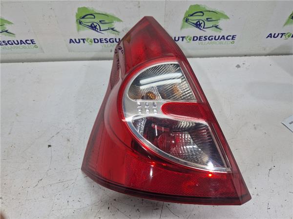 piloto trasero izquierdo dacia sandero 012008