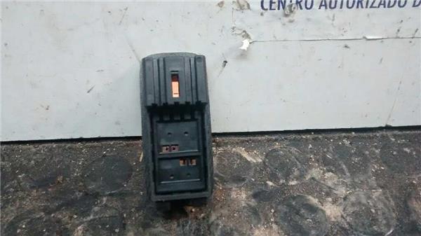 botonera puerta trasera derecha suzuki liana