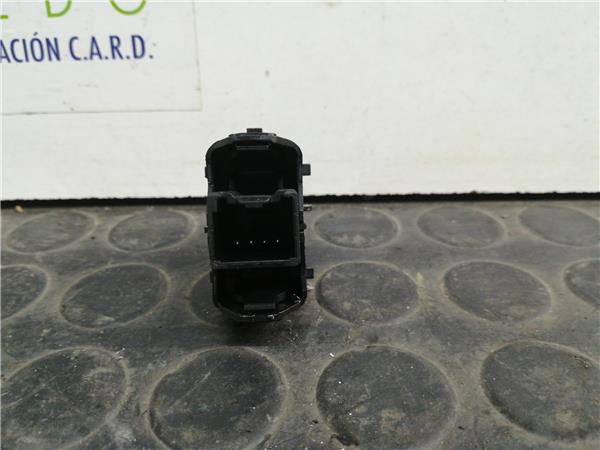 botonera puerta delantera derecha ford c max