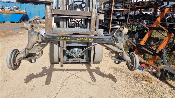 puente trasero skoda fabia nj3 082014 10 bus