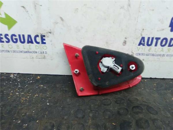 piloto porton trasero derecho alfa romeo 147