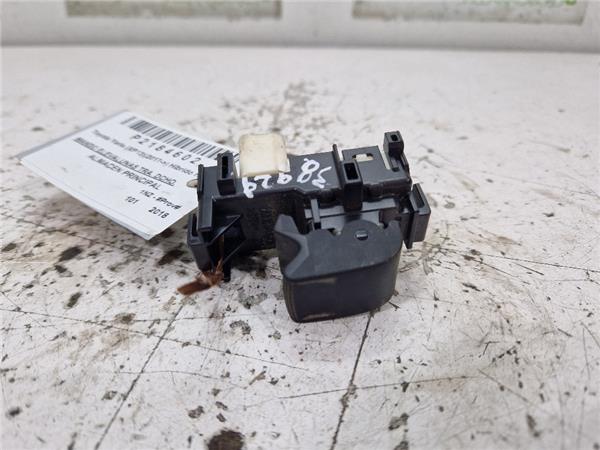 mando elevalunas trasero derecho toyota yaris