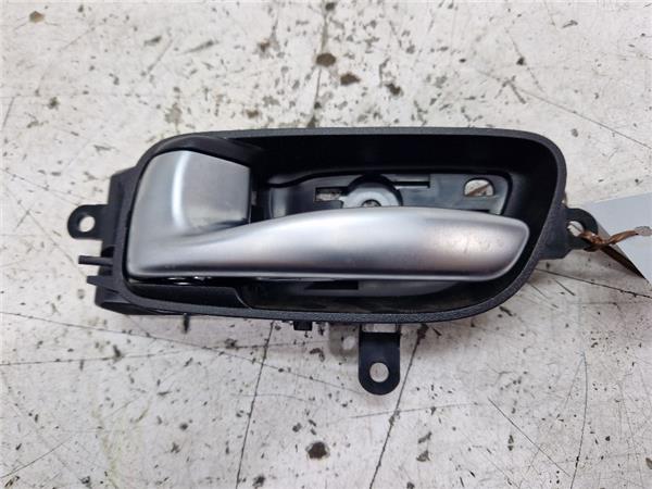 manilla interior puerta delantera derecha ren