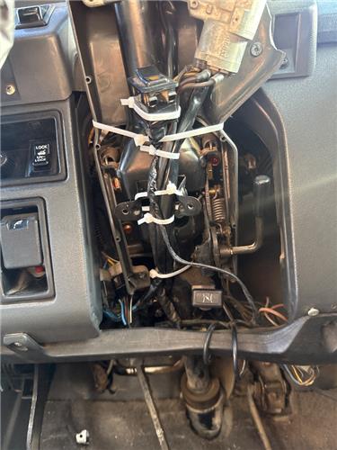 columna direccion mitsubishi montero l040 198