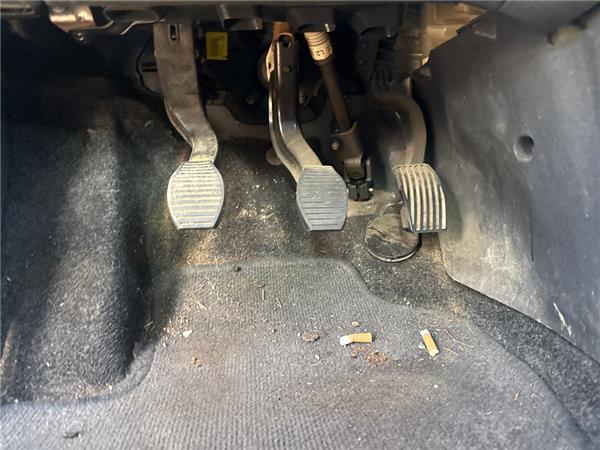 pedal embrague opel corsa d 2006 13 cdti