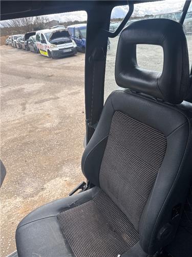 cinturon seguridad delantero derecho mitsubis