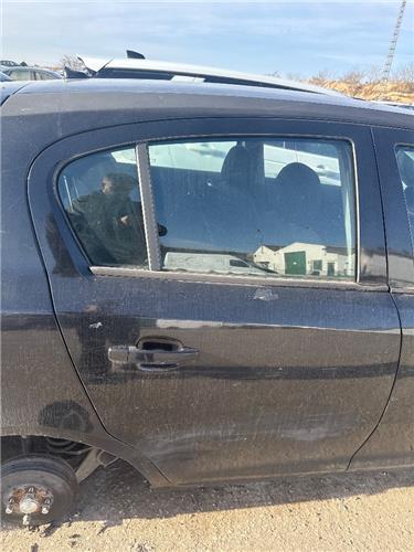 puerta trasera derecha opel corsa d 2006 13