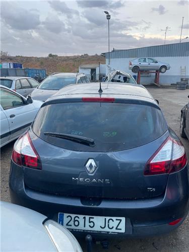 porton trasero renault megane iii berlina 5p