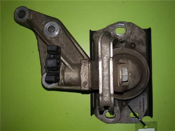 soporte derecho motor renault trafic combi 2.0 dci d (114 cv)