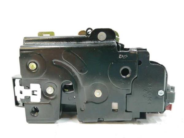 cerradura puerta trasera izquierda porsche cayenne *