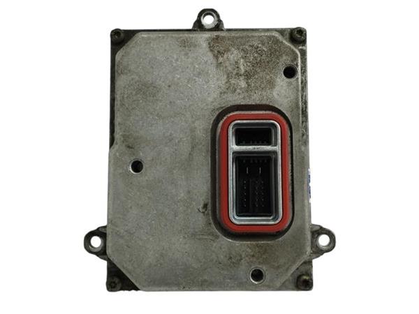 centralita xenon audi a4 berlina 2.0 16v tfsi (200 cv)