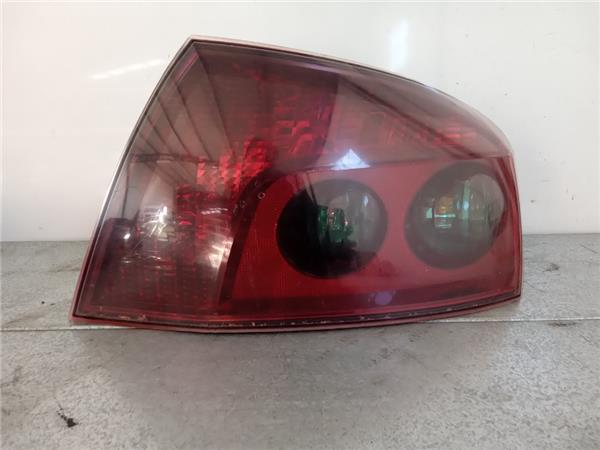 piloto trasero derecho peugeot 407 2004 20 h