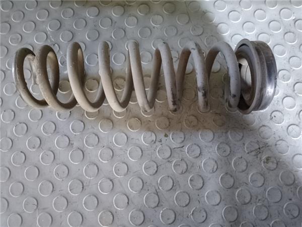 muelle derecho suspension trasera bmw serie 1