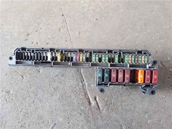 caja fusiblesrele bmw serie 5 berlina e60 200
