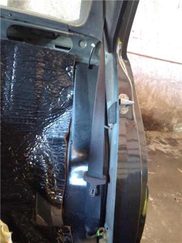 cinturon seguridad trasero izquierdo mercedes