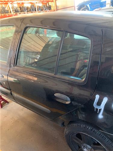 puerta trasera izquierda renault clio ii fase