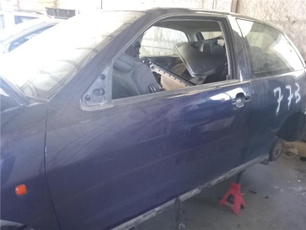 puerta delantera izquierda seat ibiza 6k1 081